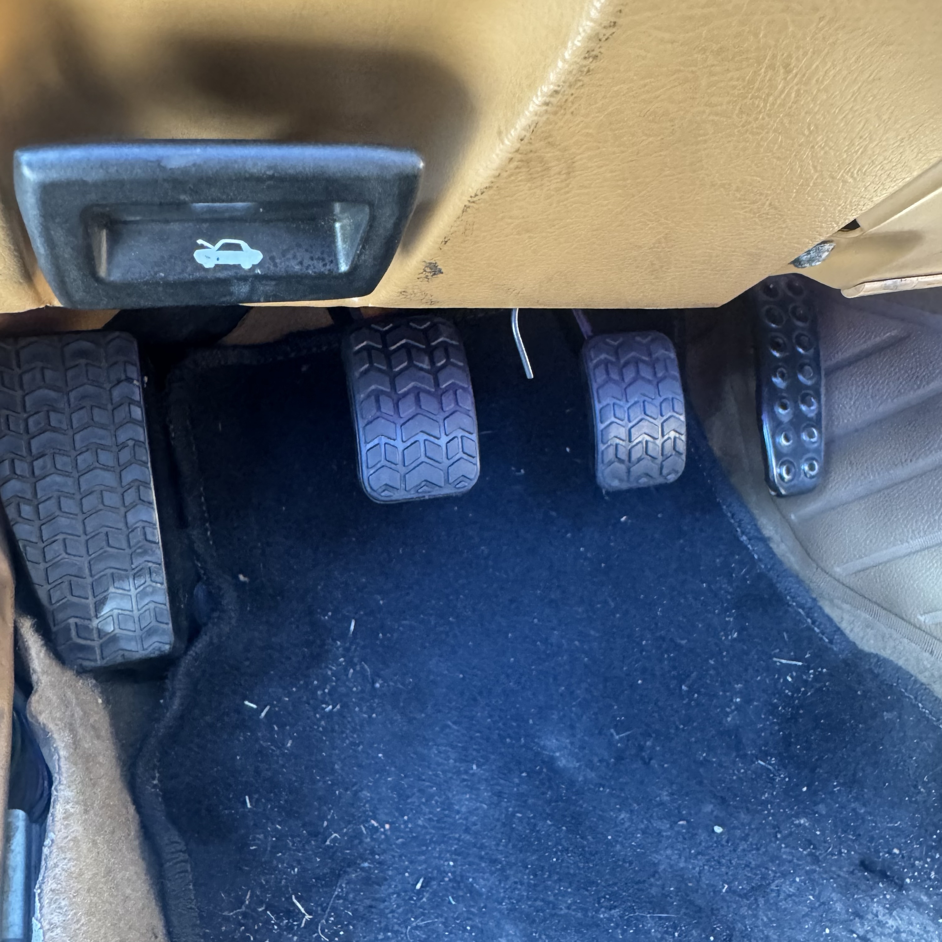 2 pc Miata Brake and Clutch Pedal Rubber